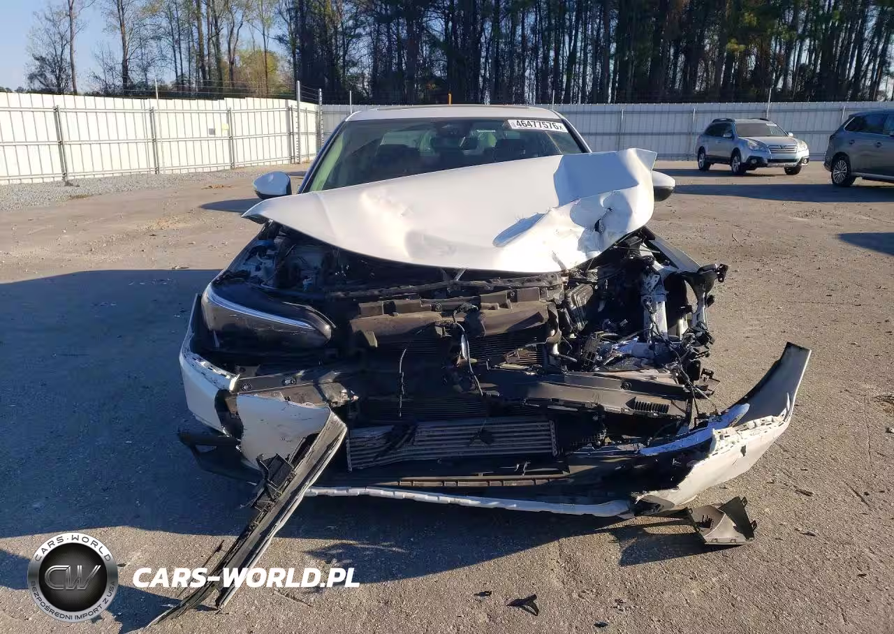2022 Honda Civic Touring VIN:2HGFE1F9XNH327985 - 5