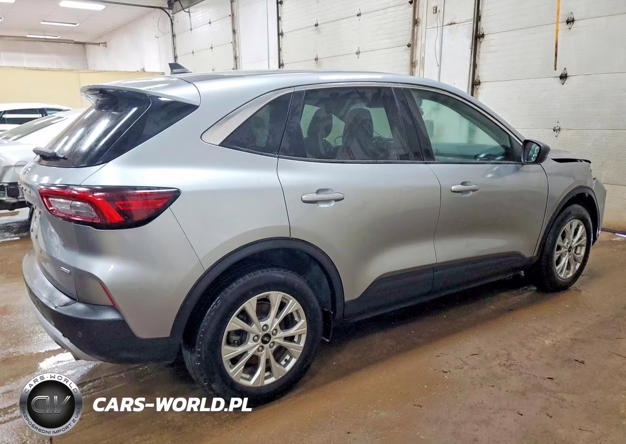 2023 Ford Escape Active VIN:1FMCU0GZXPUA78791 - 3