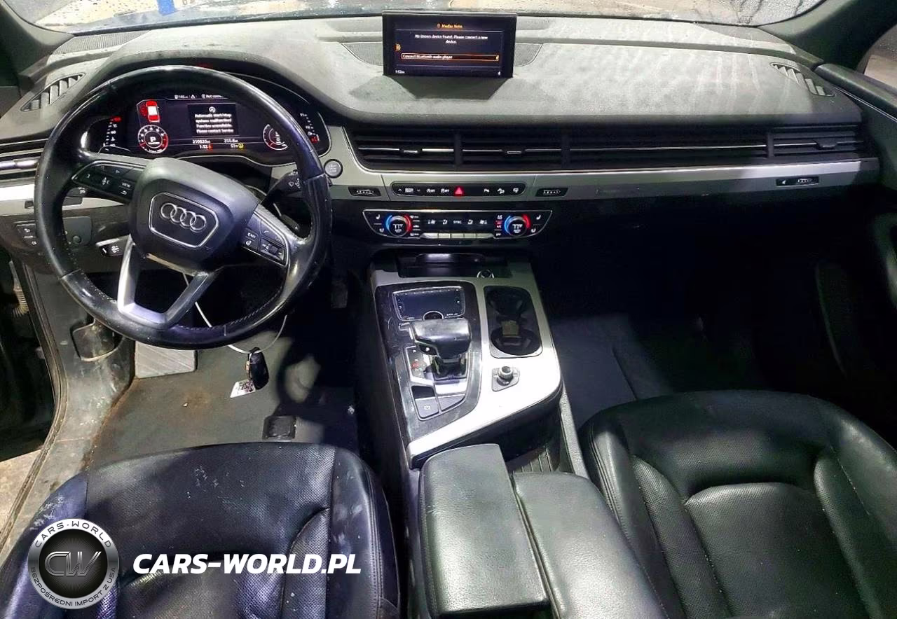 2017 Audi Q7 Progressiv S-Line VIN:WA1MAAF72HD054147 - 8