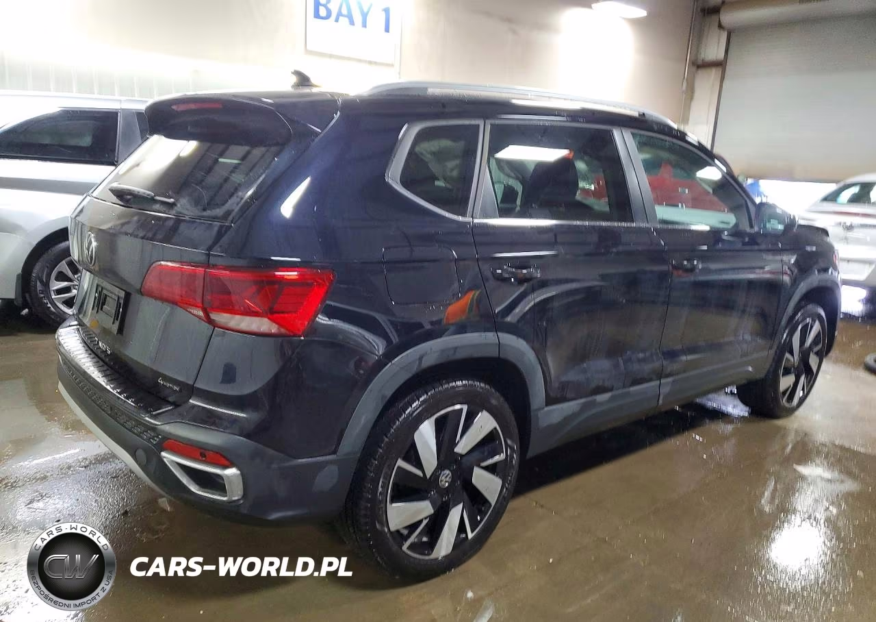 2024 Volkswagen Taos Sel VIN:3VV4X7B25RM100367 - 3