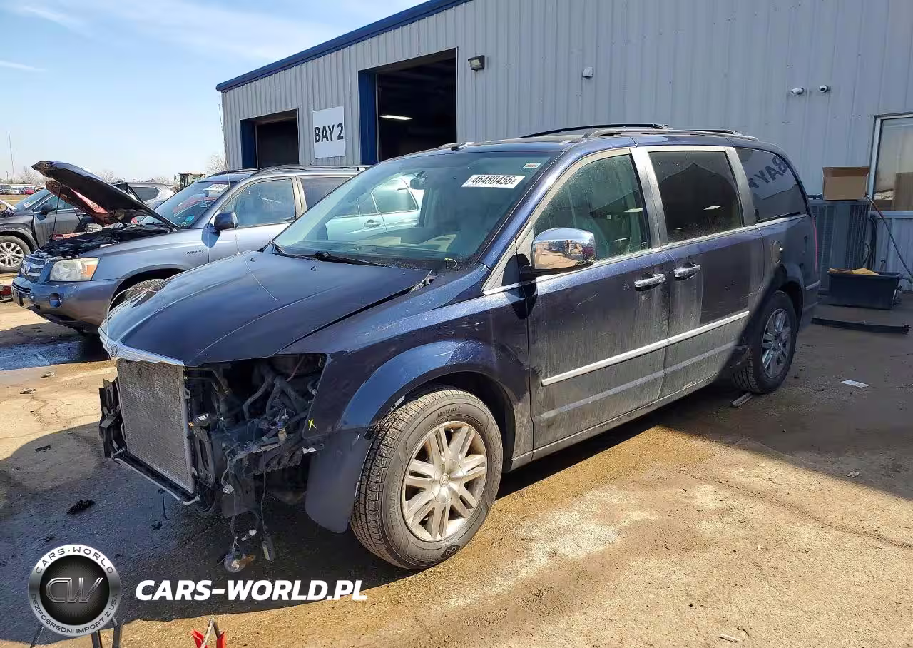 2010 Chrysler Town & Country Limited