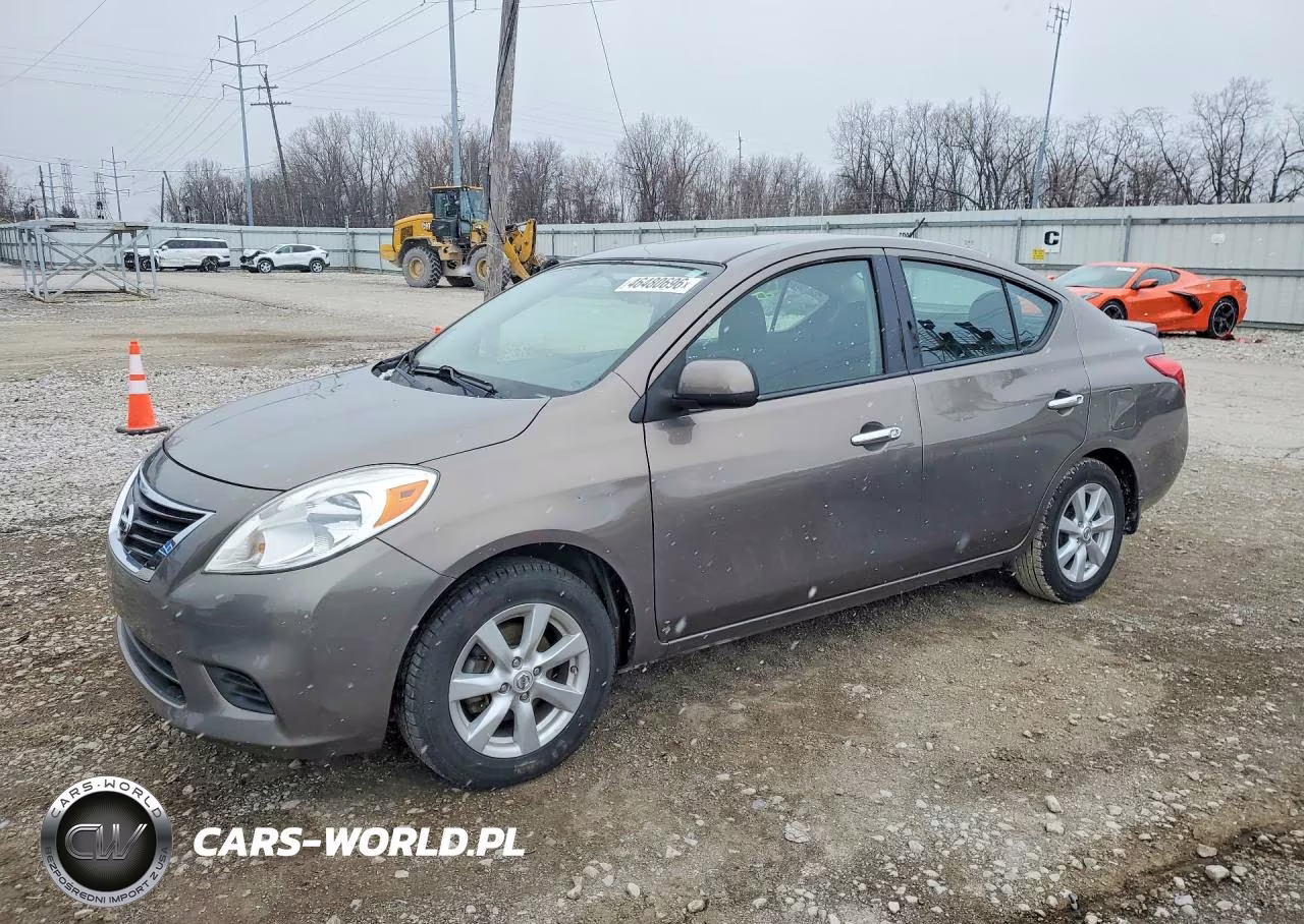 2014 Nissan Versa S