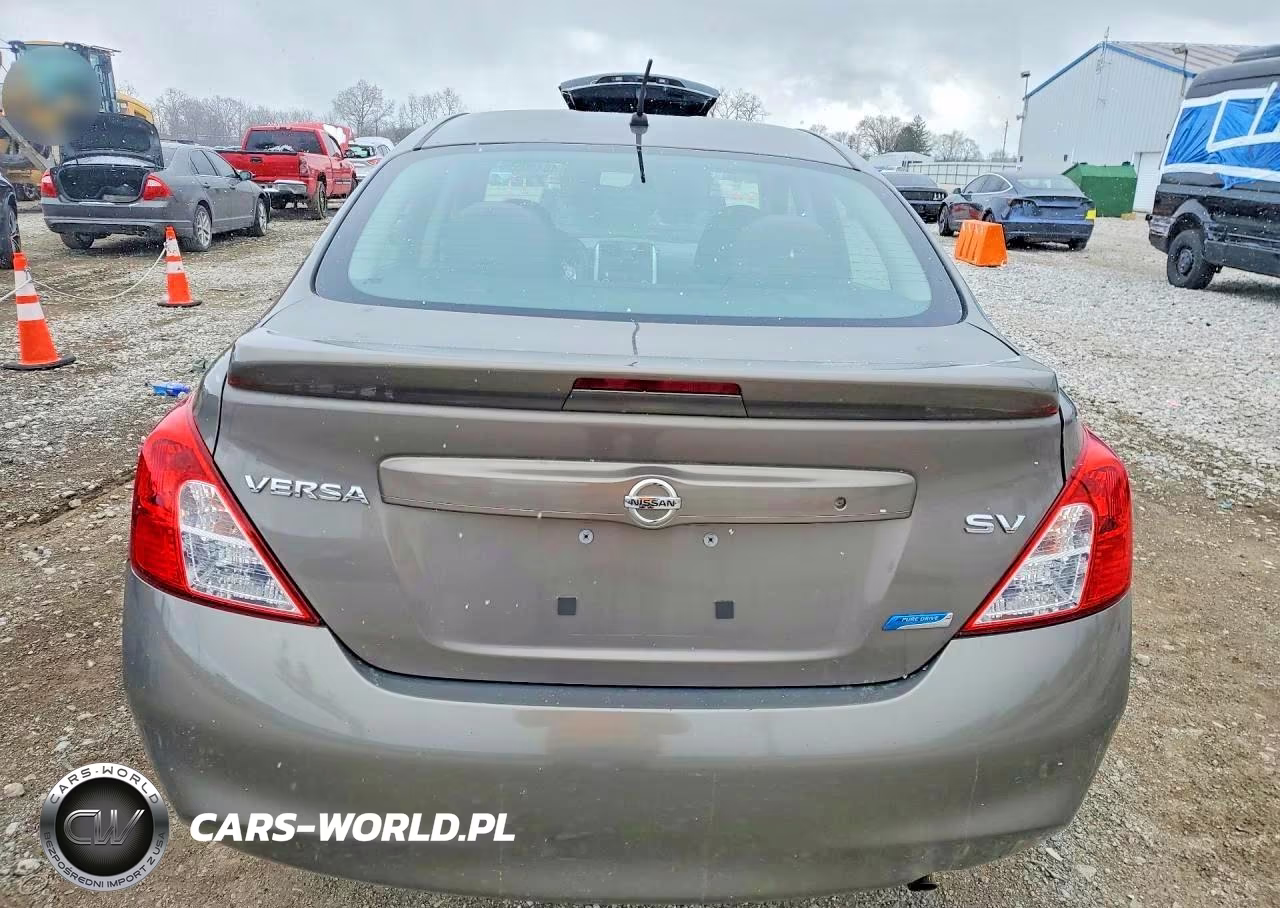 2014 Nissan Versa S VIN:3N1CN7AP0EL826945 - 6