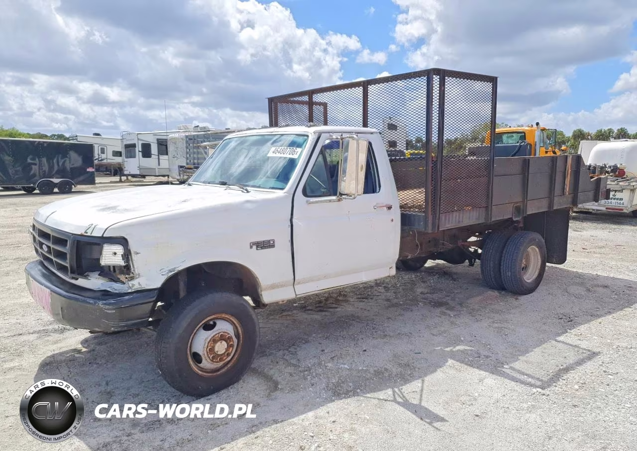 1997 Ford F350 Super Duty Flatbed Truck