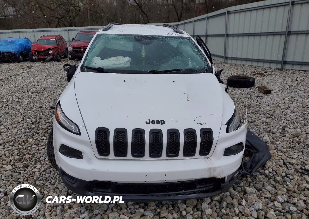 2017 Jeep Cherokee Sport VIN:1C4PJMAB2HW587412 - 5
