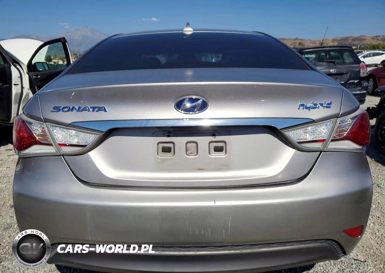 2013 Hyundai Sonata Hybrid Base VIN:KMHEC4A44DA099505 - 6
