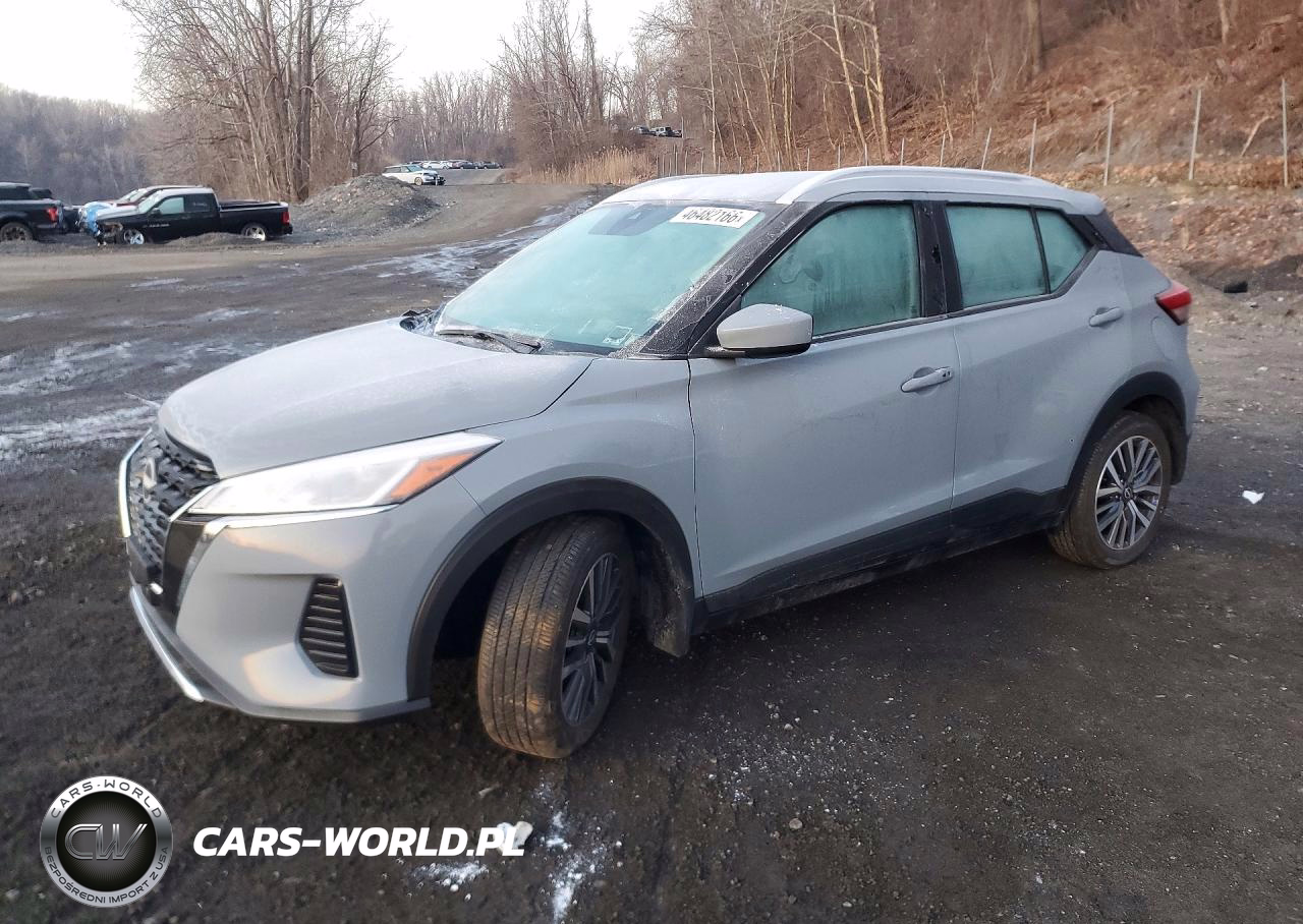 2023 Nissan Kicks Sv