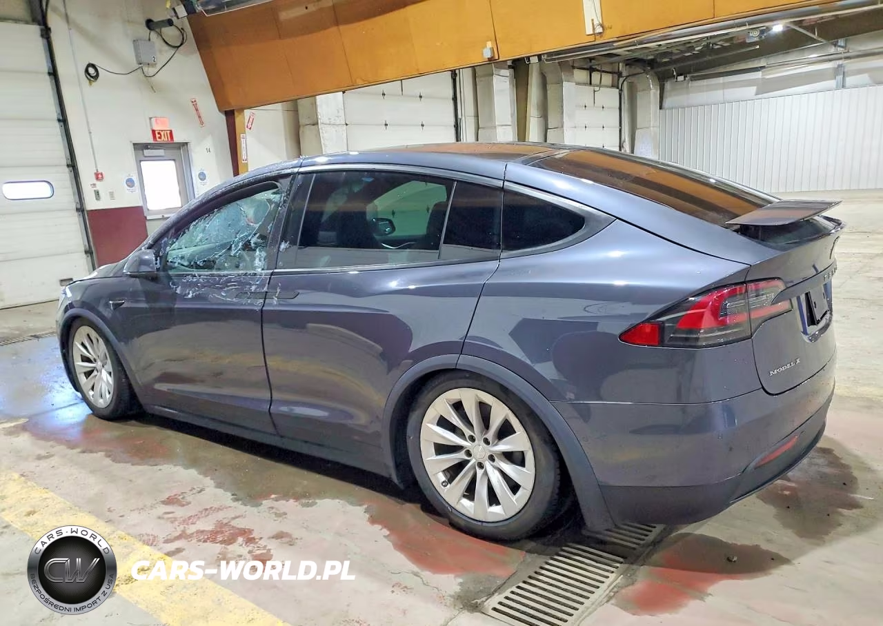 2017 Tesla Model X VIN:5YJXCBE25HF043595 - 2