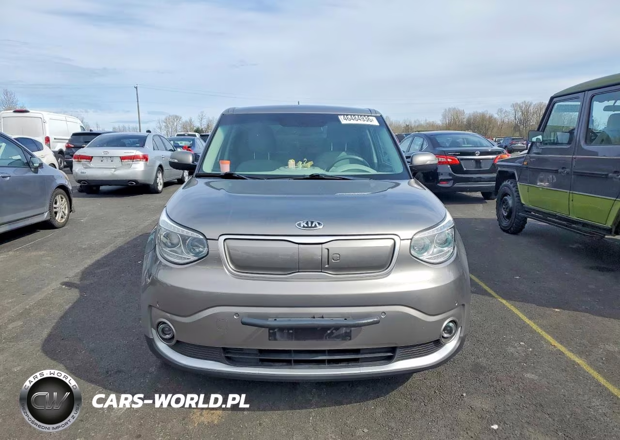 2018 Kia Soul Ev + VIN:KNDJX3AE2J7032274 - 5