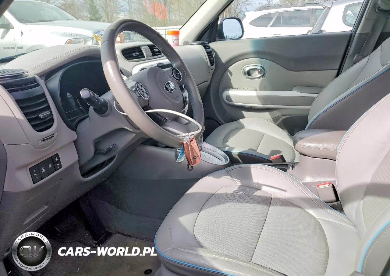 2018 Kia Soul Ev + VIN:KNDJX3AE2J7032274 - 7