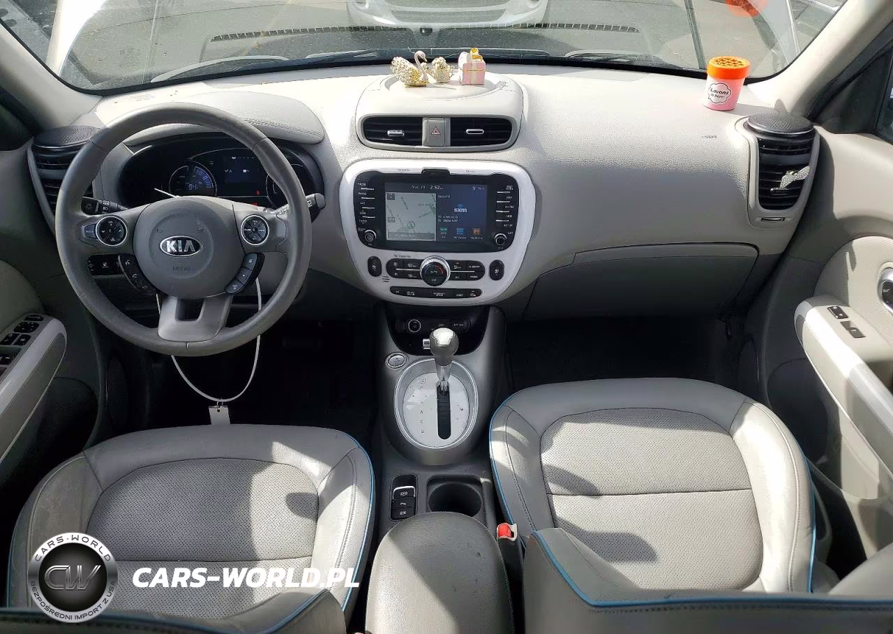 2018 Kia Soul Ev + VIN:KNDJX3AE2J7032274 - 8