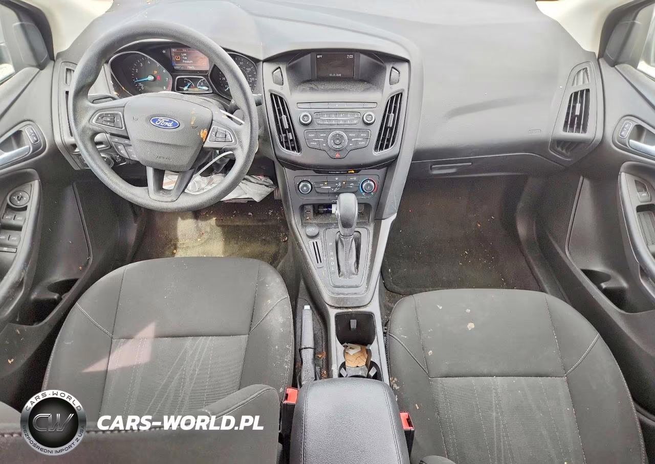 2018 Ford Focus Se VIN:1FADP3F26JL327290 - 8