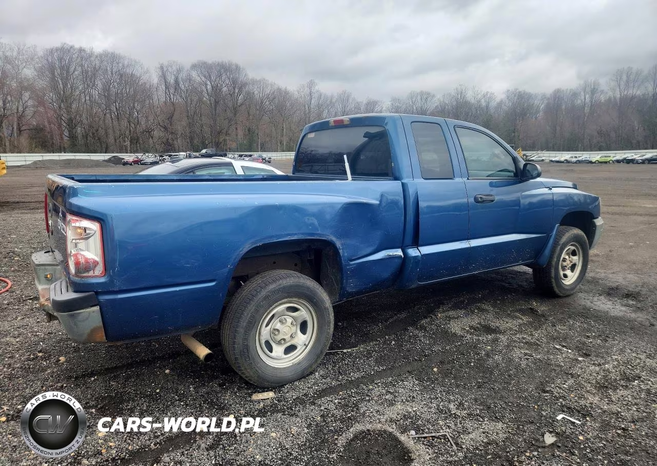 2005 Dodge Dakota VIN:1D7HE22K45S353342 - 3