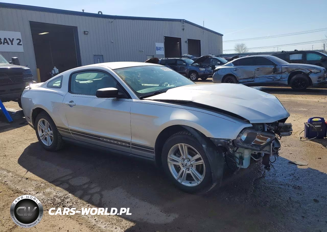 2010 Ford Mustang VIN:1ZVBP8AN2A5137634 - 4