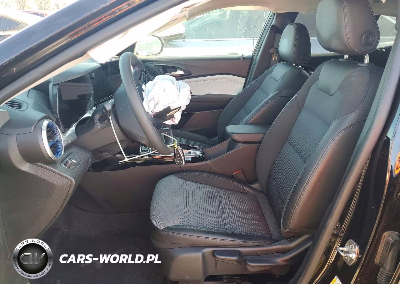 2025 Chev Trax 1Lt VIN:KL77LHEP4SC036136 - 7