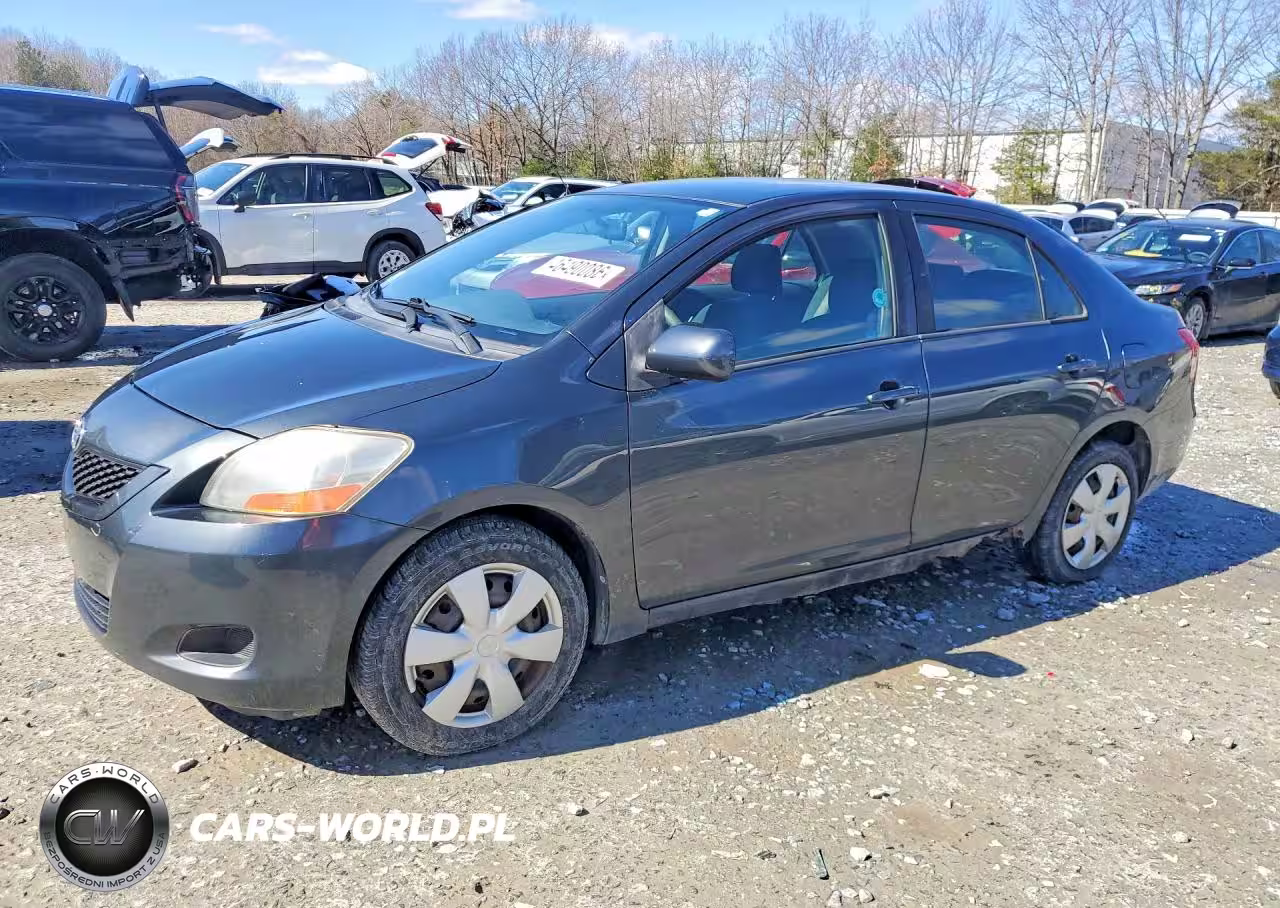 2010 Toyota Yaris Base