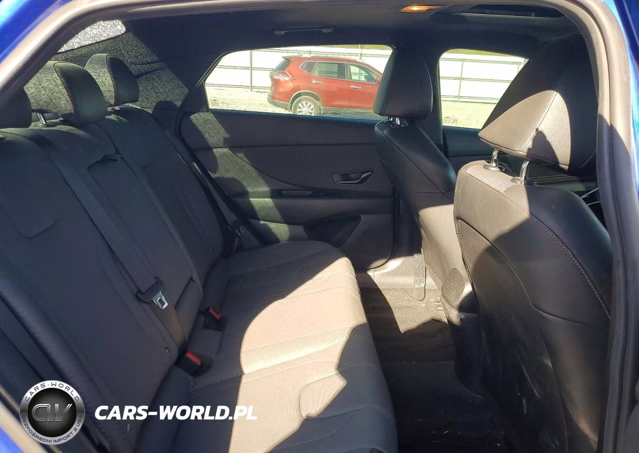 2021 Hyundai Elantra N Line VIN:KMHLR4AF2MU155513 - 10