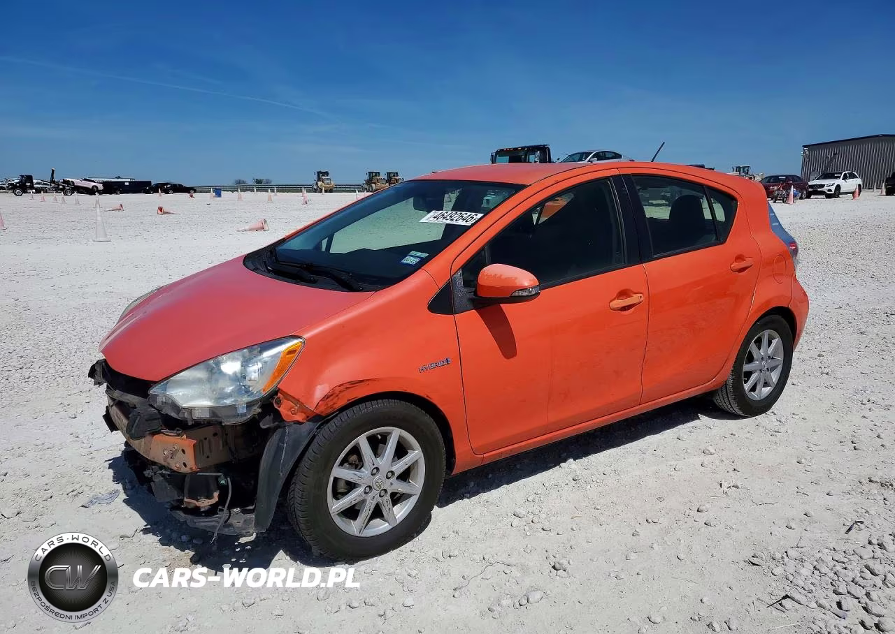 2014 Toyota Prius C Three
