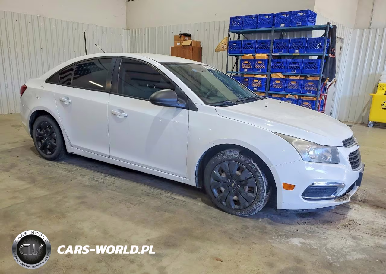 2016 Chevrolet Cruze Limited Ls VIN:1G1PC5SH7G7112357 - 4