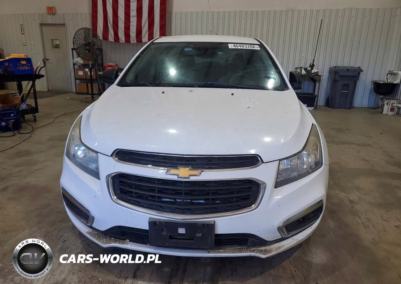 2016 Chevrolet Cruze Limited Ls VIN:1G1PC5SH7G7112357 - 5