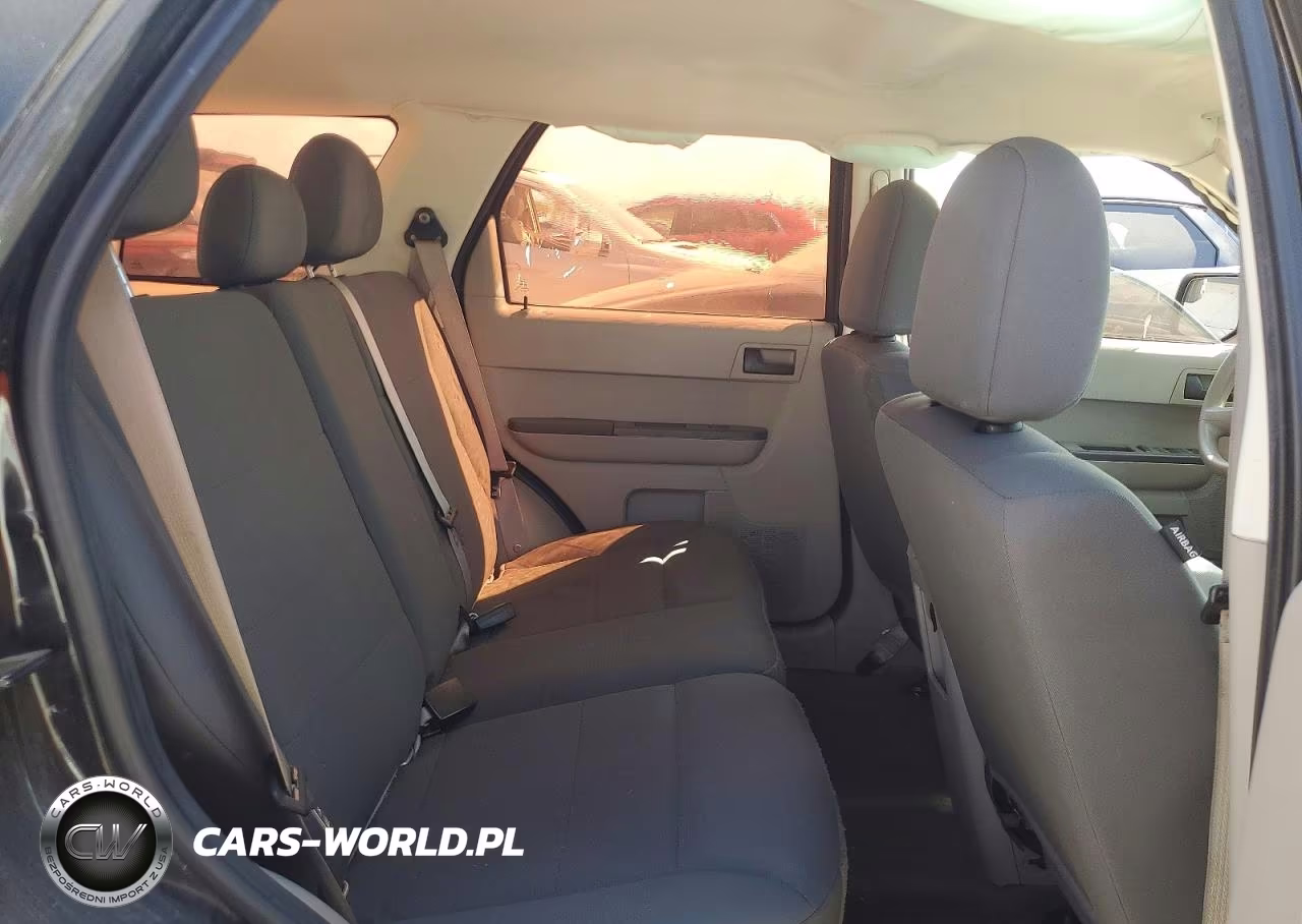 2012 Ford Escape Xls VIN:1FMCU0C73CKC17590 - 10