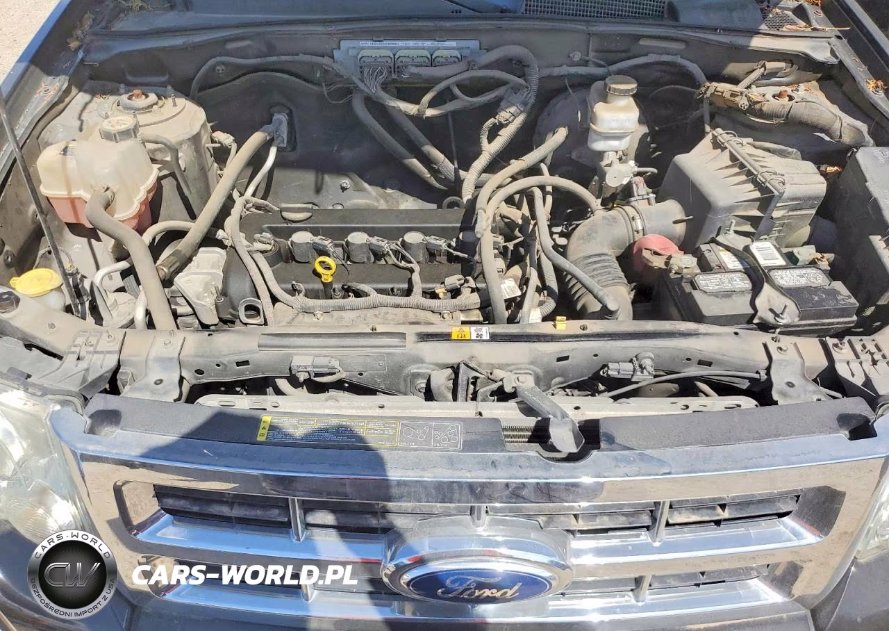 2012 Ford Escape Xls VIN:1FMCU0C73CKC17590 - 11