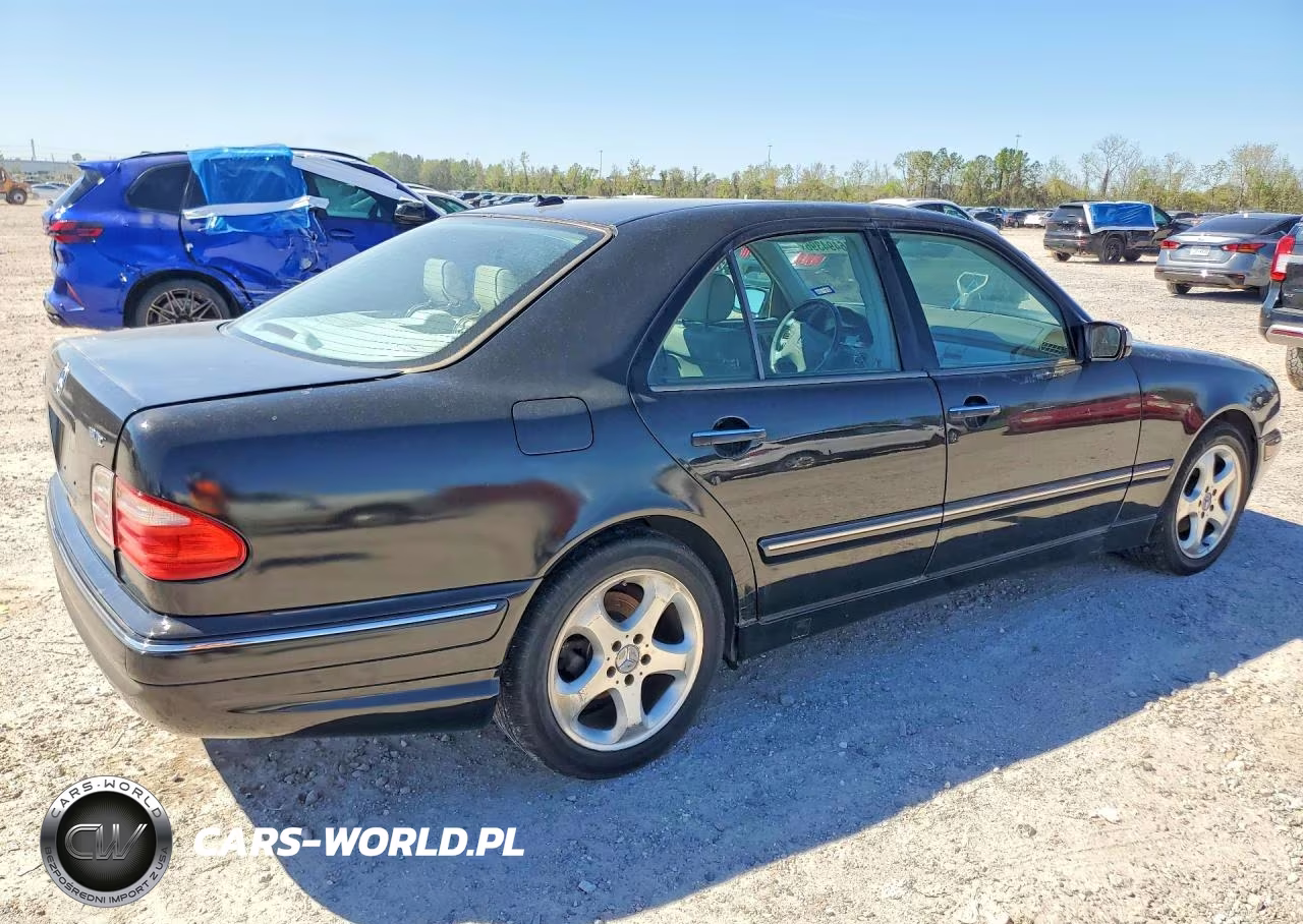 2002 Mercedes-Benz E 320 4Matic VIN:WDBJF82J92X072086 - 3