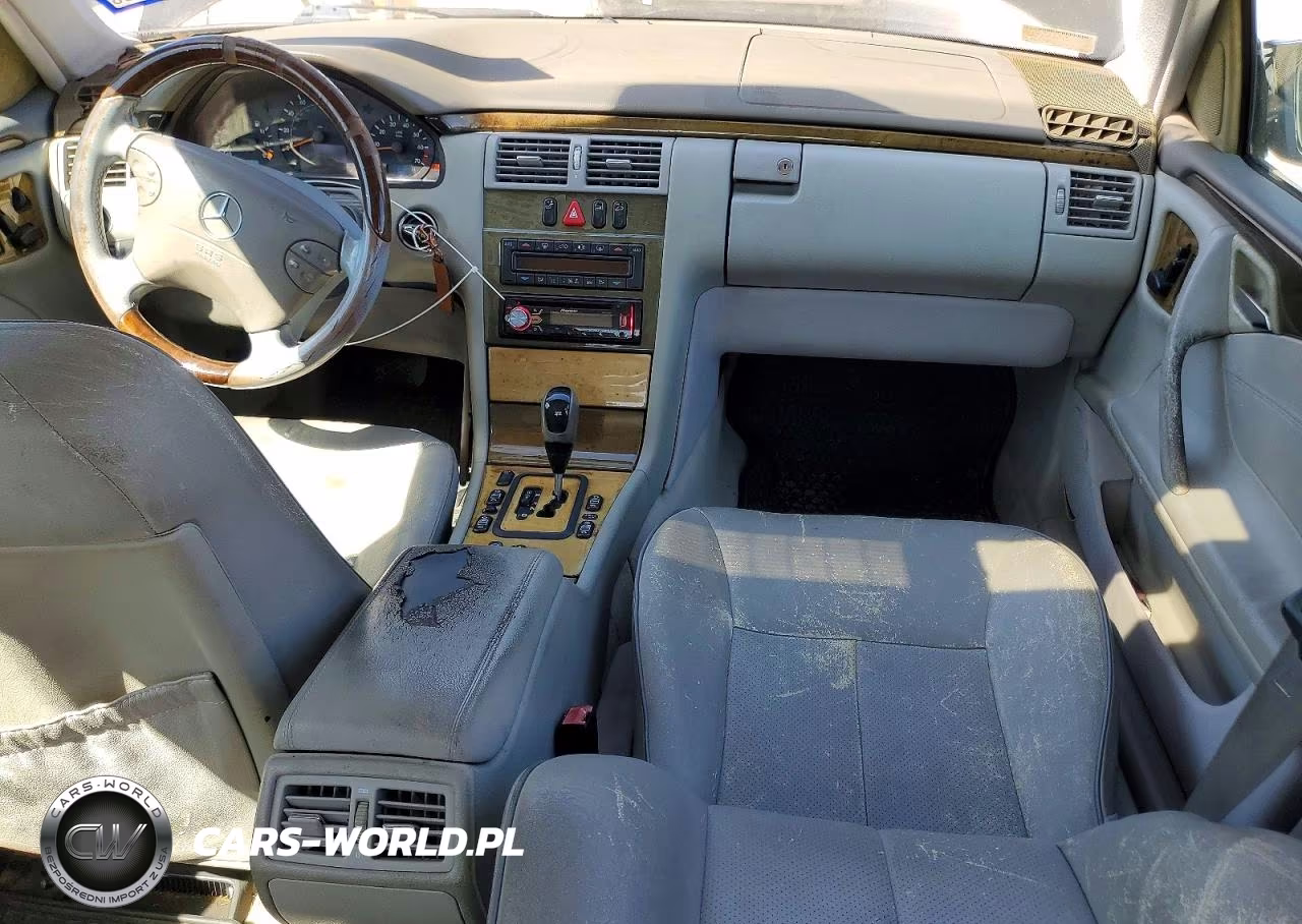 2002 Mercedes-Benz E 320 4Matic VIN:WDBJF82J92X072086 - 8