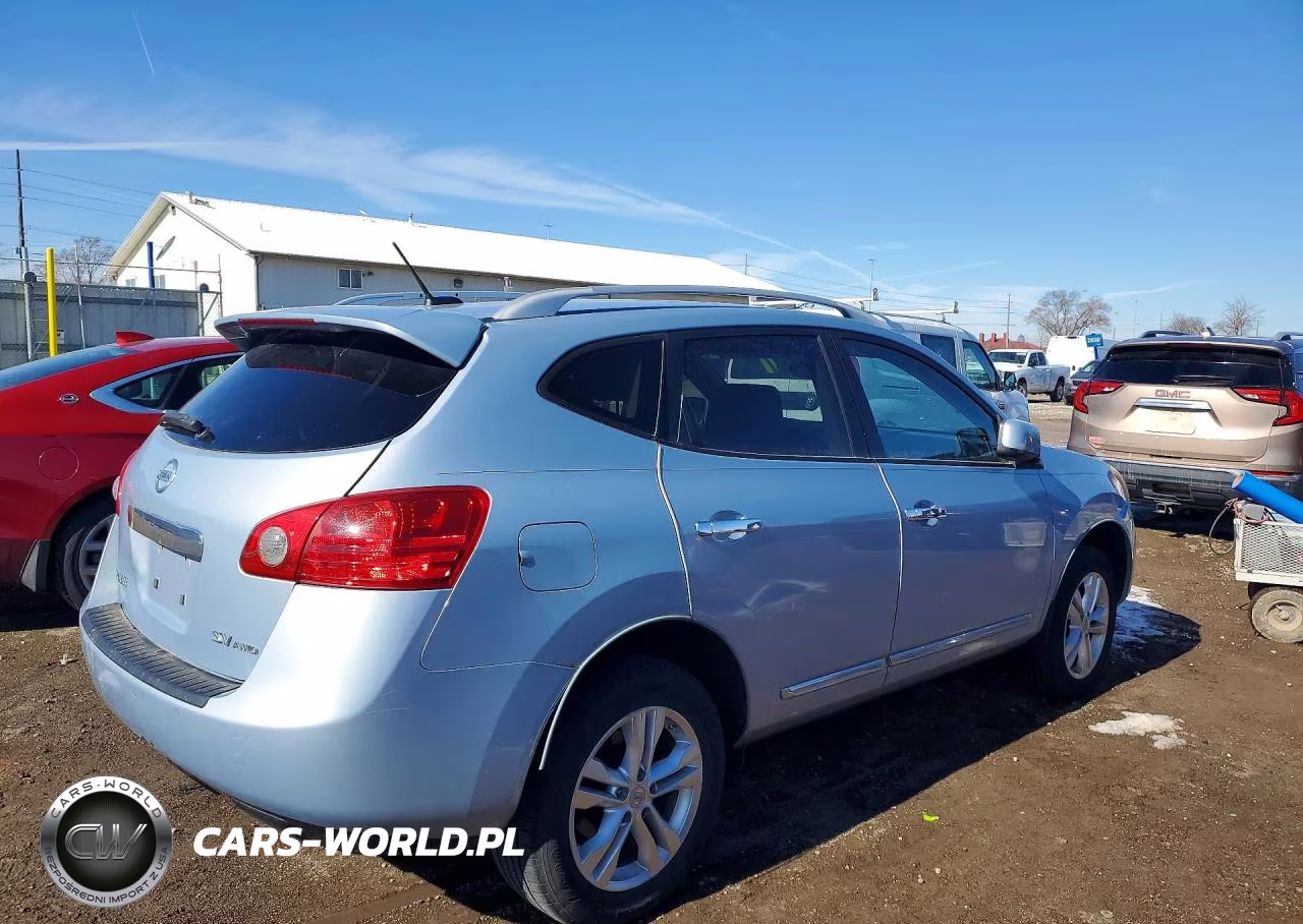 2013 Nissan Rogue S VIN:JN8AS5MV1DW139840 - 3