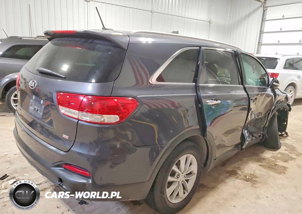 2017 Kia Sorento Lx VIN:5XYPG4A37HG220476 - 3