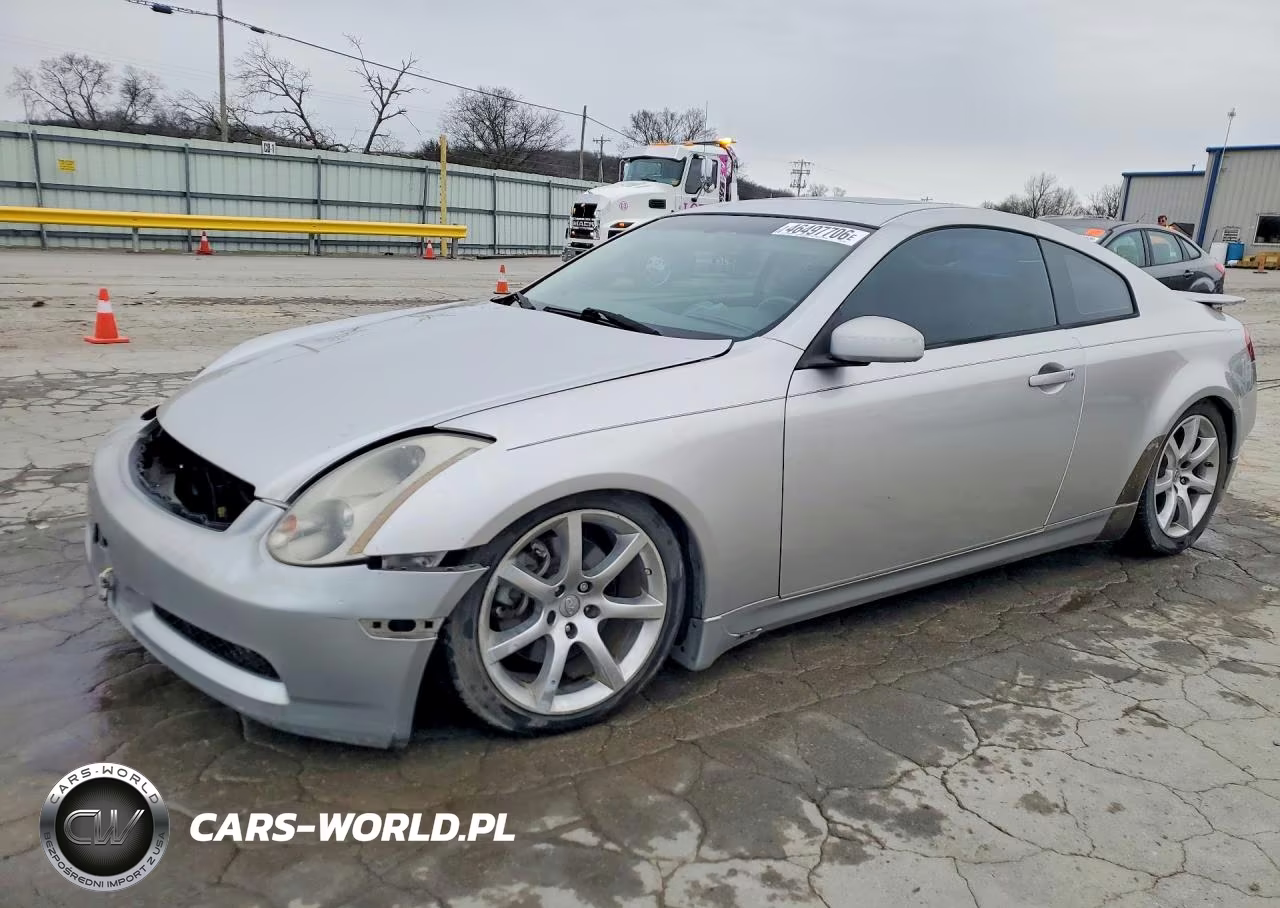2005 Infiniti G35 Base