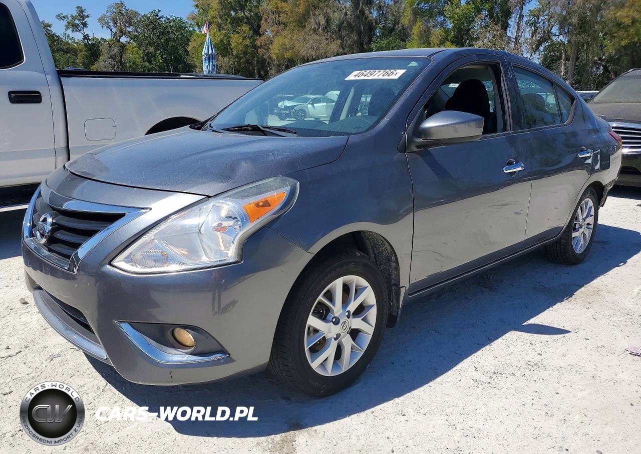 2017 Nissan Versa 1.6 S