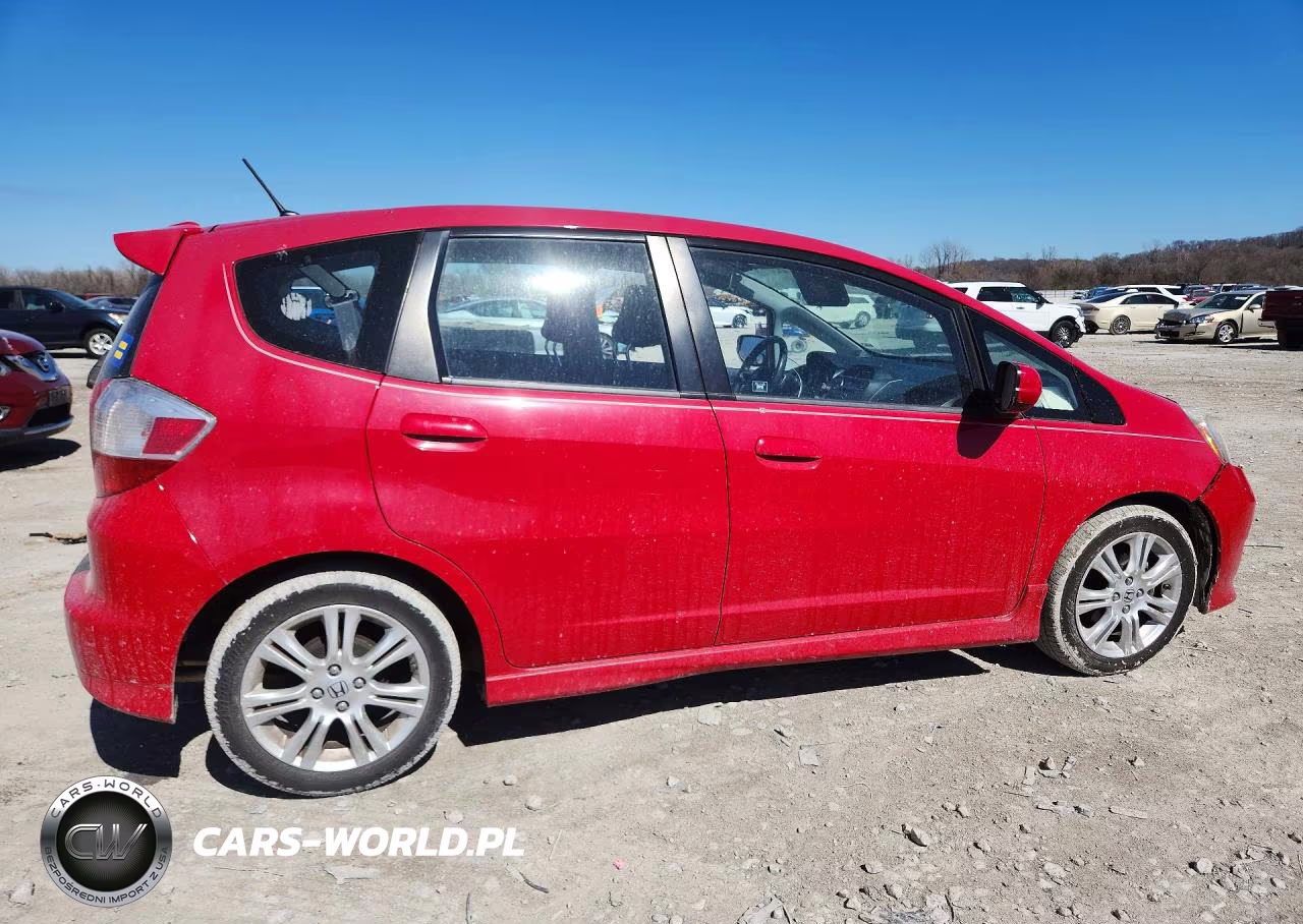 2009 Honda Fit Sport VIN:JHMGE88429S066023 - 3