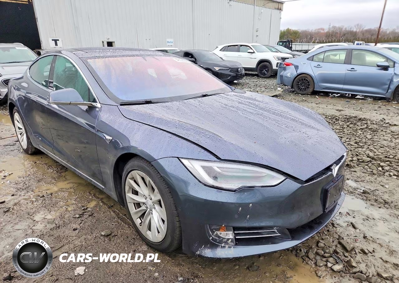 2018 Tesla Model S VIN:5YJSA1E2XJF258115 - 4