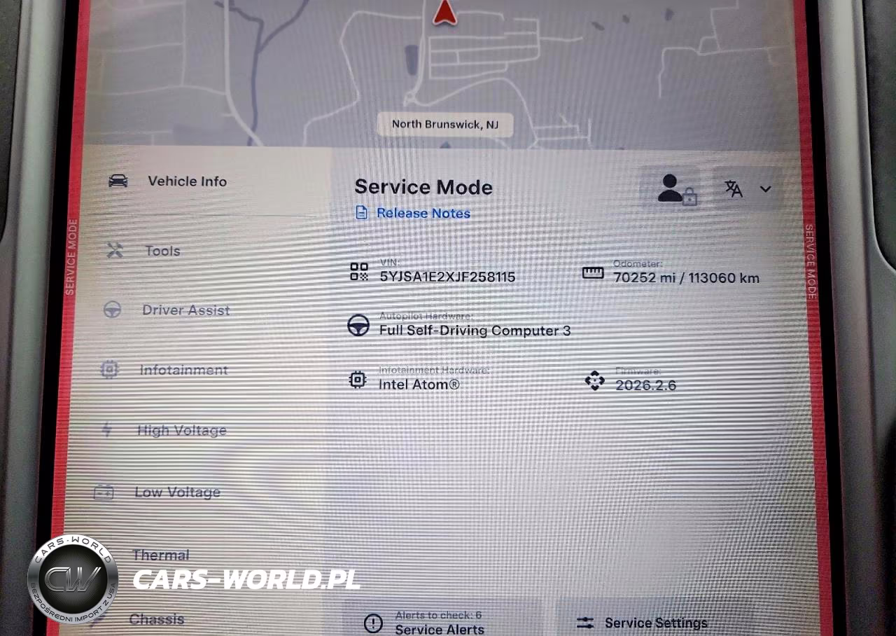 2018 Tesla Model S VIN:5YJSA1E2XJF258115 - 9