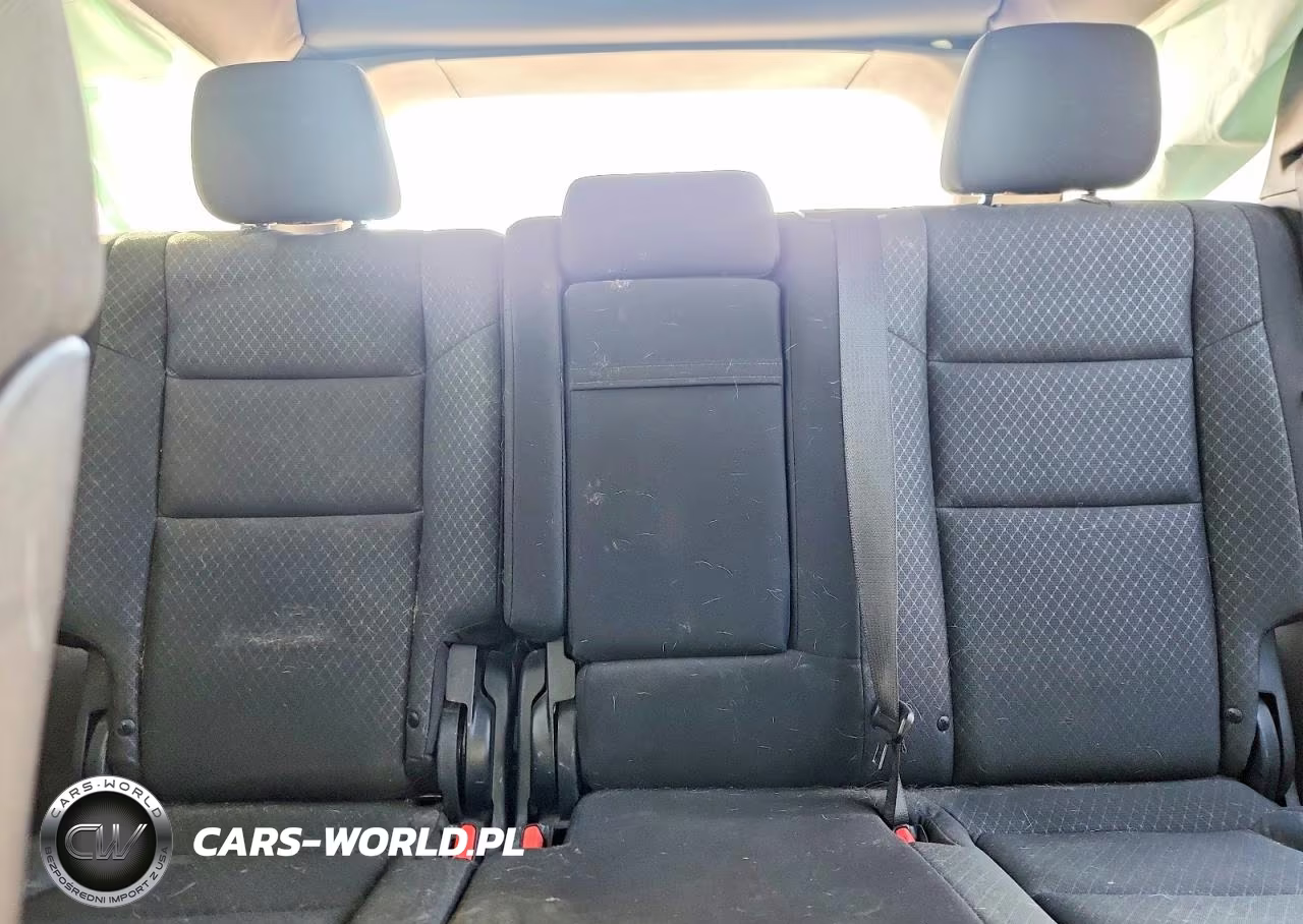 2021 Jeep Grand Cherokee Laredo VIN:1C4RJFAGXMC646962 - 10