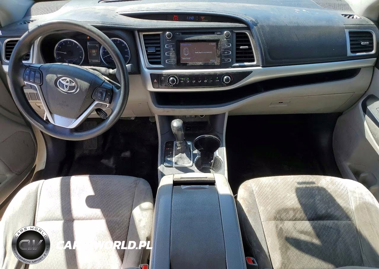 2019 Toyota Highlander Le VIN:5TDZARFH2KS044457 - 8