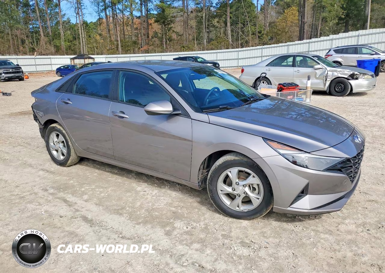 2022 Hyundai Elantra Se VIN:KMHLL4AG2NU350927 - 4