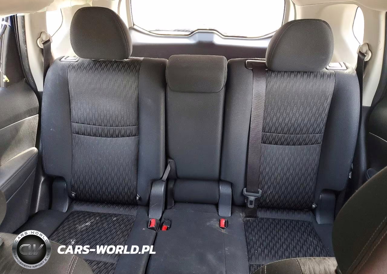 2017 Nissan Rogue S VIN:KNMAT2MT2HP534471 - 10