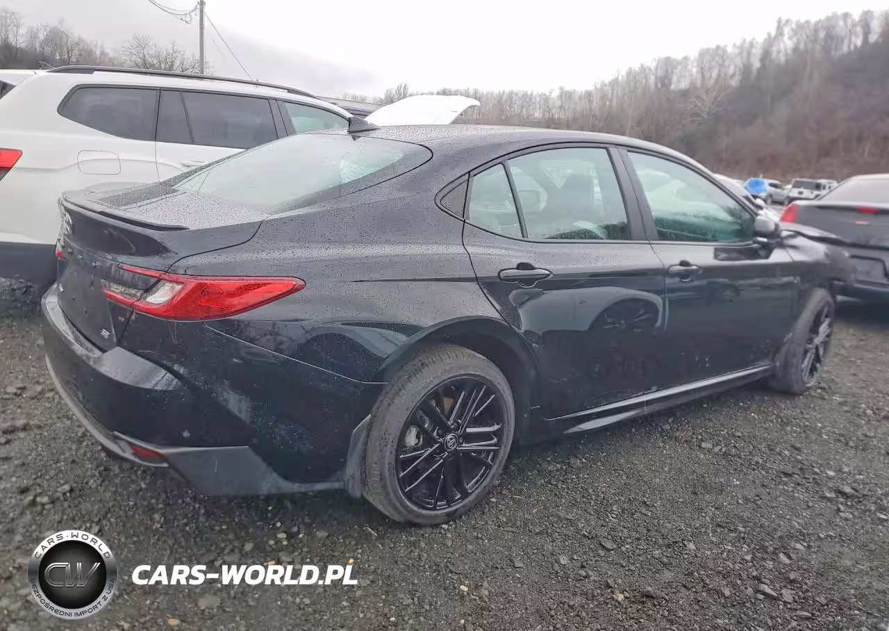 2026 Toyota Camry Xse VIN:4T1DAACK2TU237504 - 3