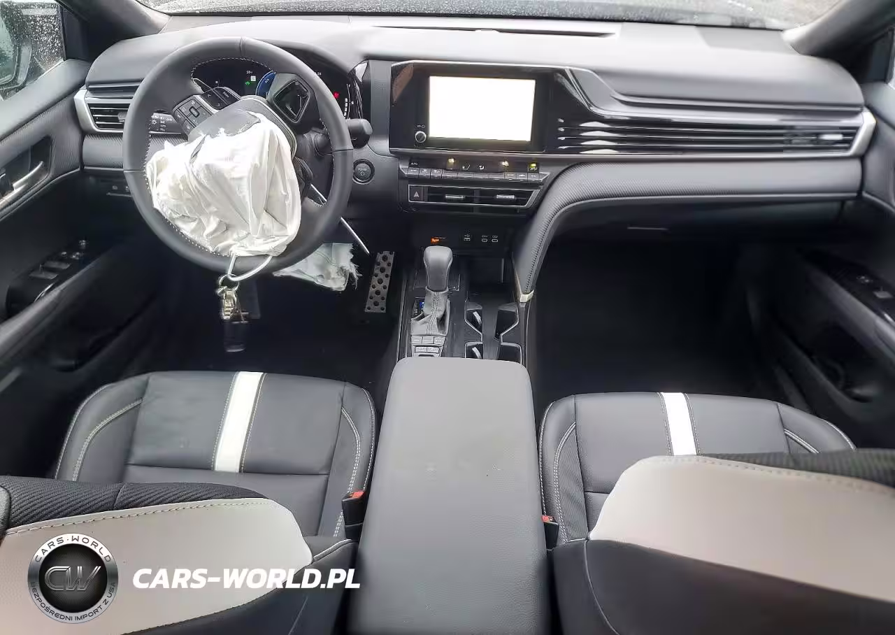 2026 Toyota Camry Xse VIN:4T1DAACK2TU237504 - 8