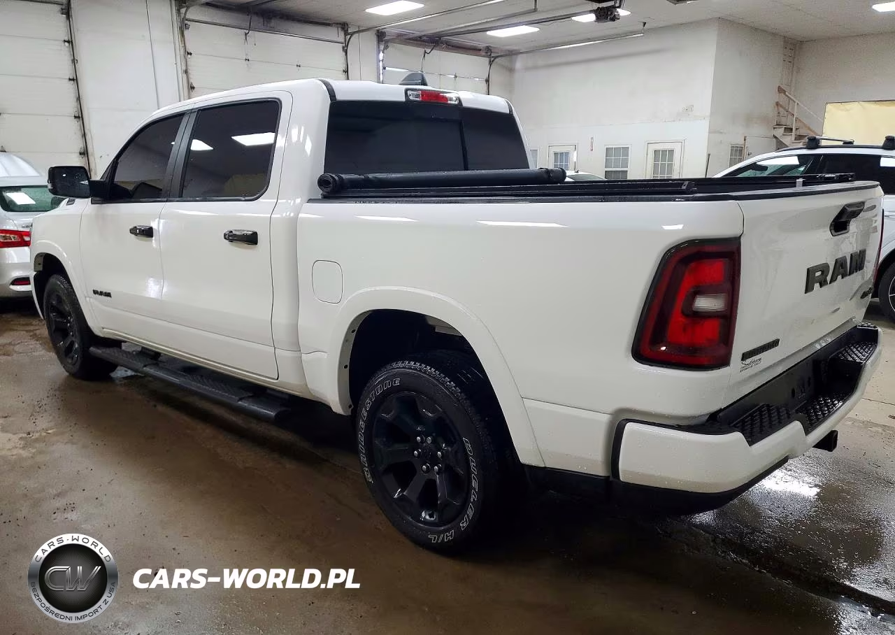 2025 Ram 1500 Big Horn VIN:1C6RRFFG5SN205363 - 2