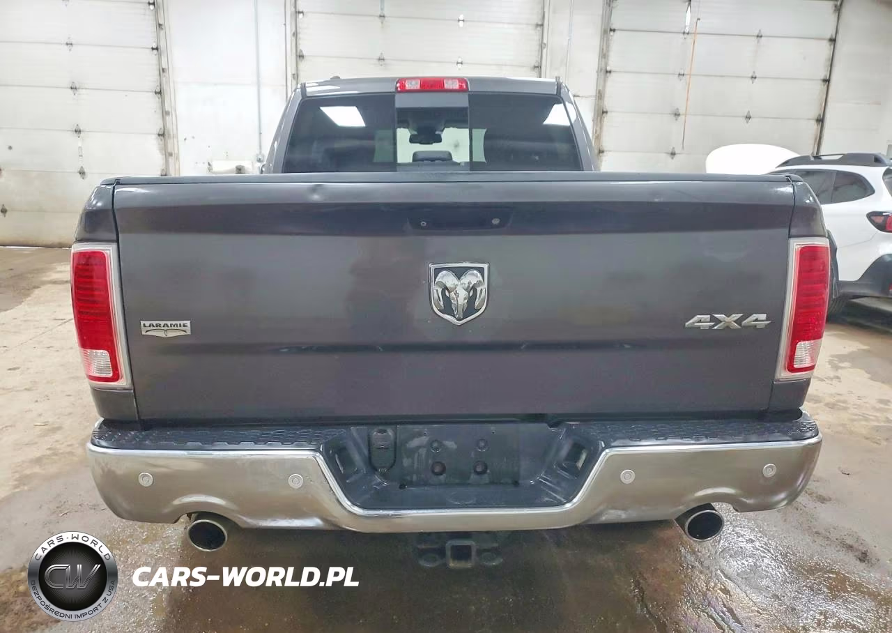 2015 Ram 1500 Laramie VIN:1C6RR7VM5FS563793 - 6