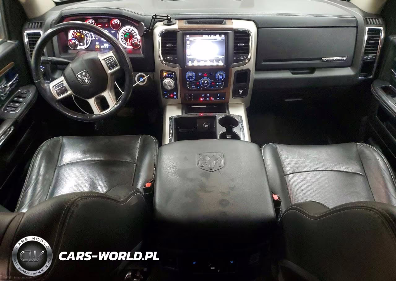 2015 Ram 1500 Laramie VIN:1C6RR7VM5FS563793 - 8