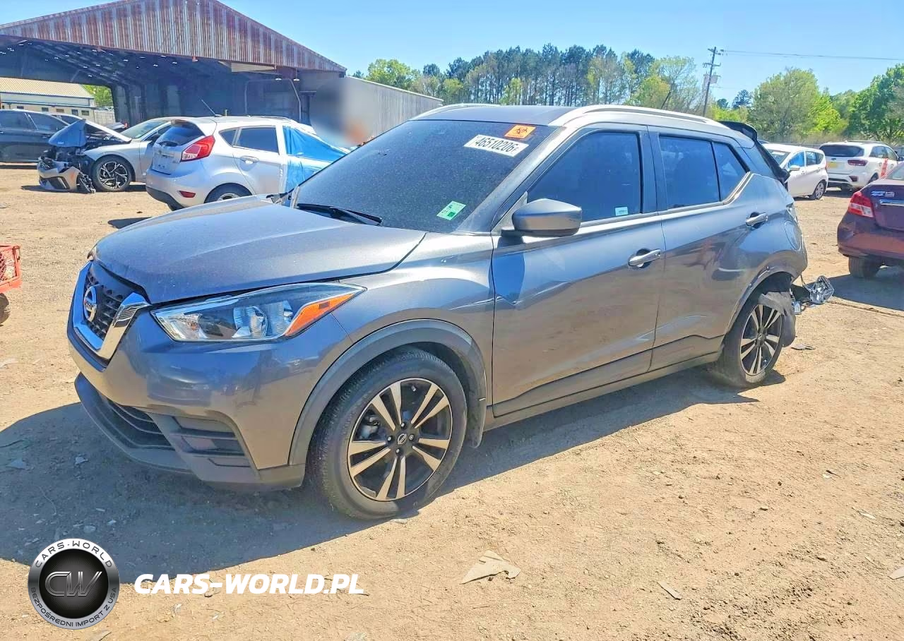 2020 Nissan Kicks Sv