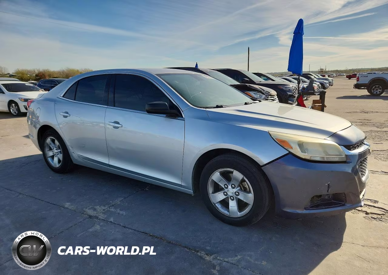 2015 Chevrolet Malibu Ls VIN:1G11A5SL5FF192830 - 4