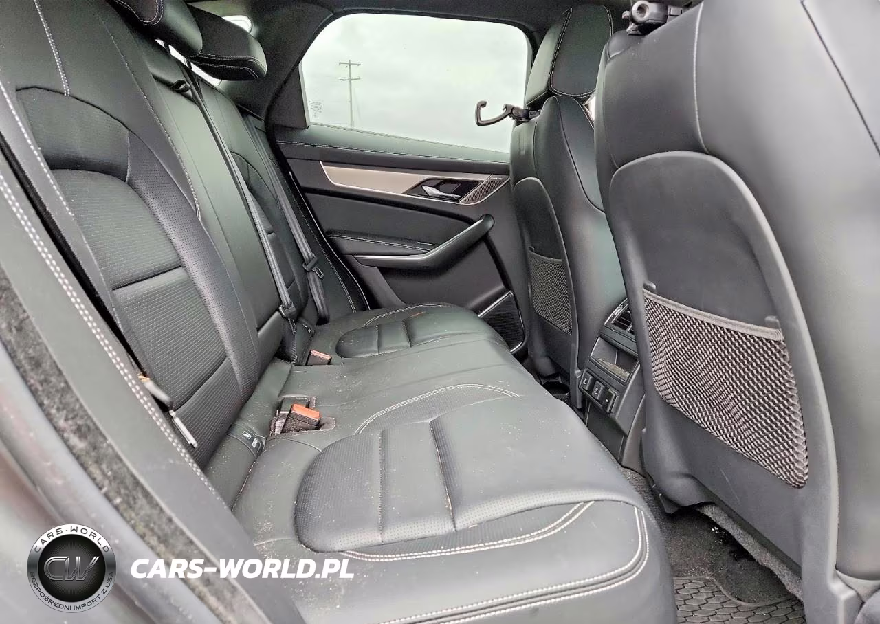 2024 Jaguar F-Pace R-Dynamic S VIN:SADCT2EX1RA736334 - 11