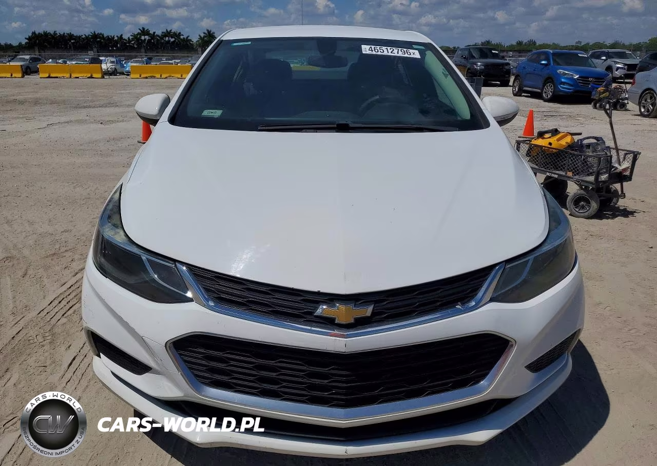 2017 Chevrolet Cruze Lt VIN:1G1BE5SM7H7226443 - 5