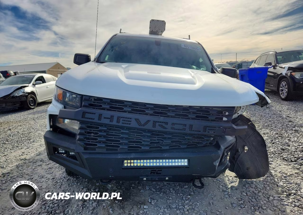 2020 Chevrolet Silverado K1500 VIN:1GCRYAEH4LZ245761 - 5