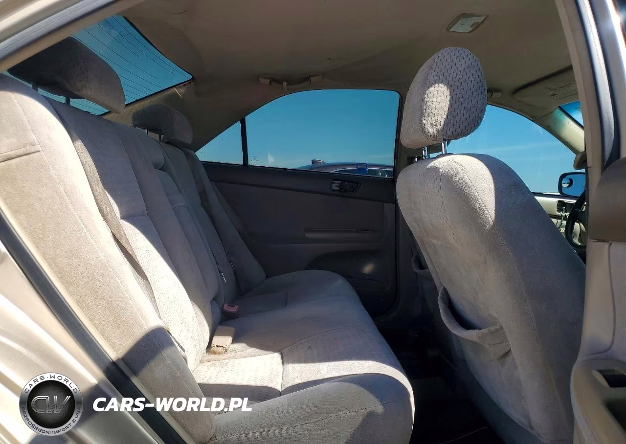 2004 Toyota Camry VIN:4T1BF32KX4U579841 - 10